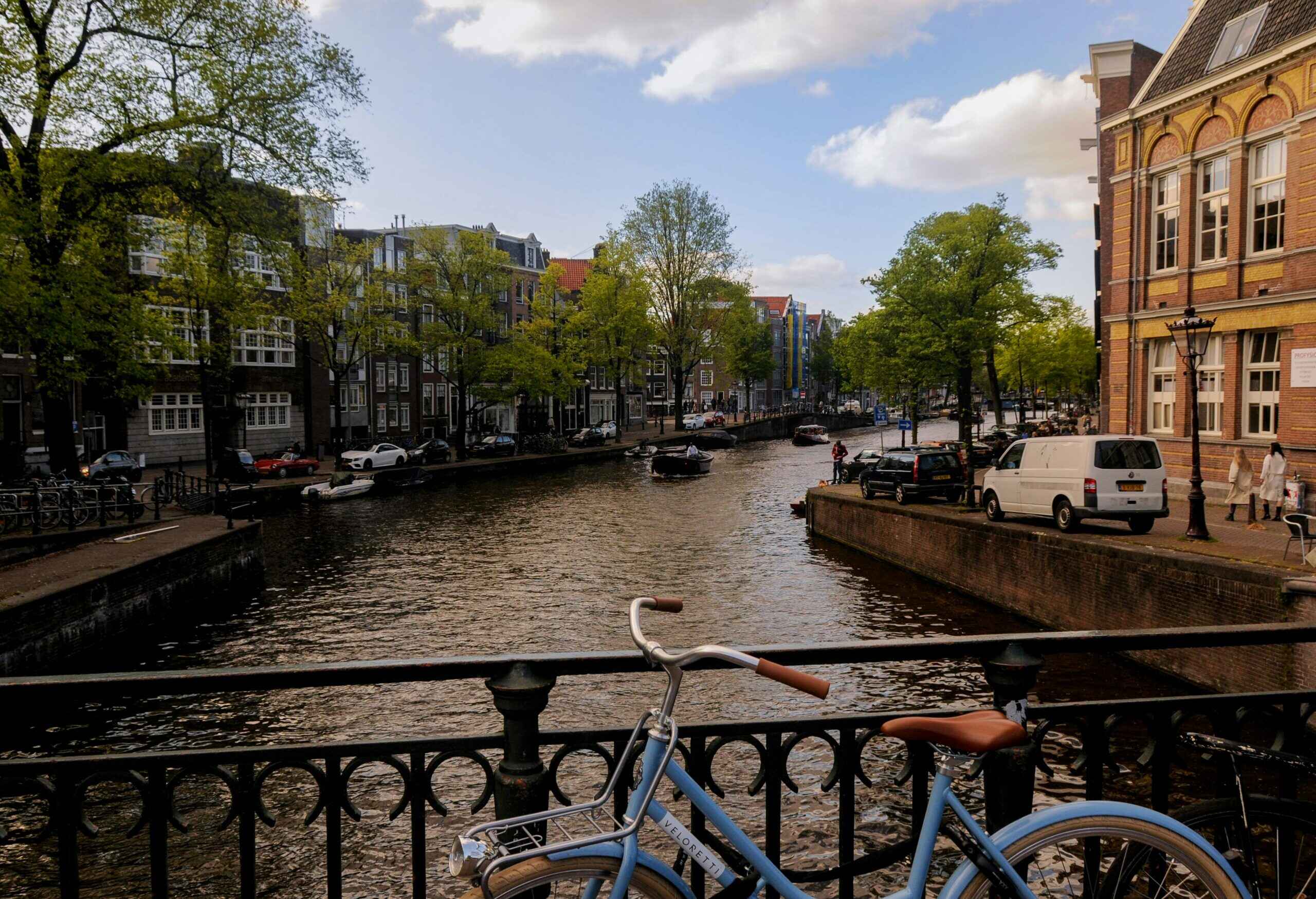 De bouw van de Amsterdamse grachten: een historisch meesterwerk